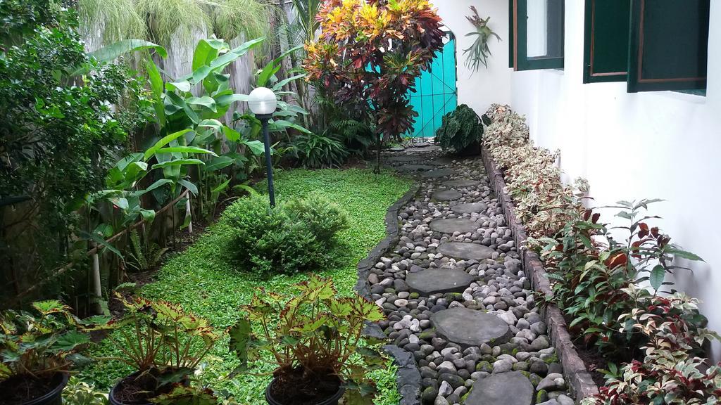 Ndalem Gamelan Apartment Yogyakarta Exterior photo