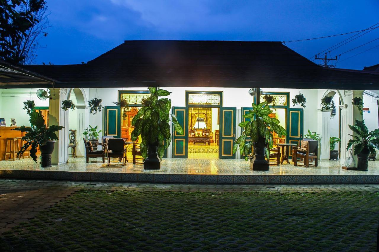 Ndalem Gamelan Apartment Yogyakarta Exterior photo
